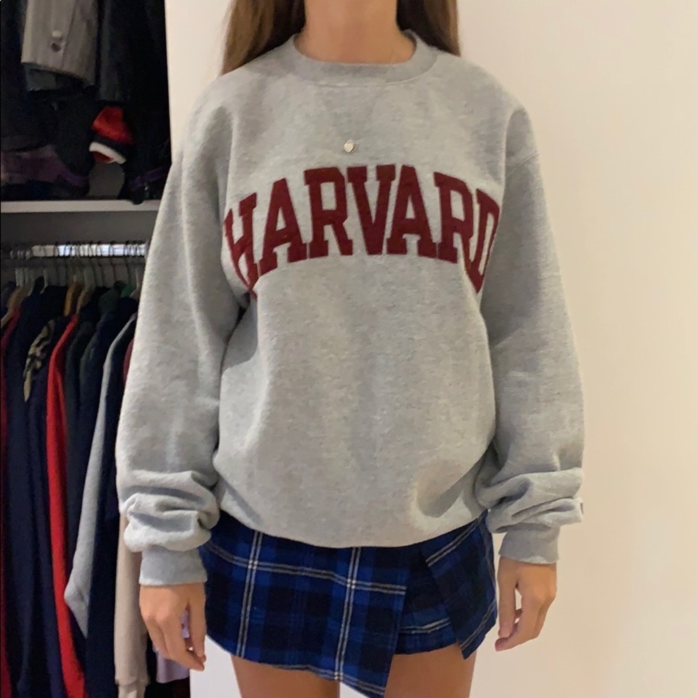 Harvard sweatshirt.